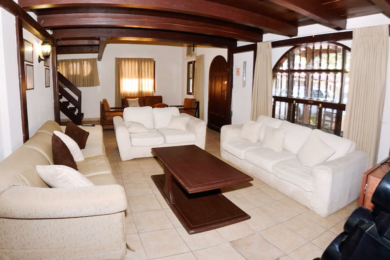 Main Cottage